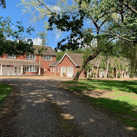 Aldercarr Hall Great Ellingham Экстерьер фото